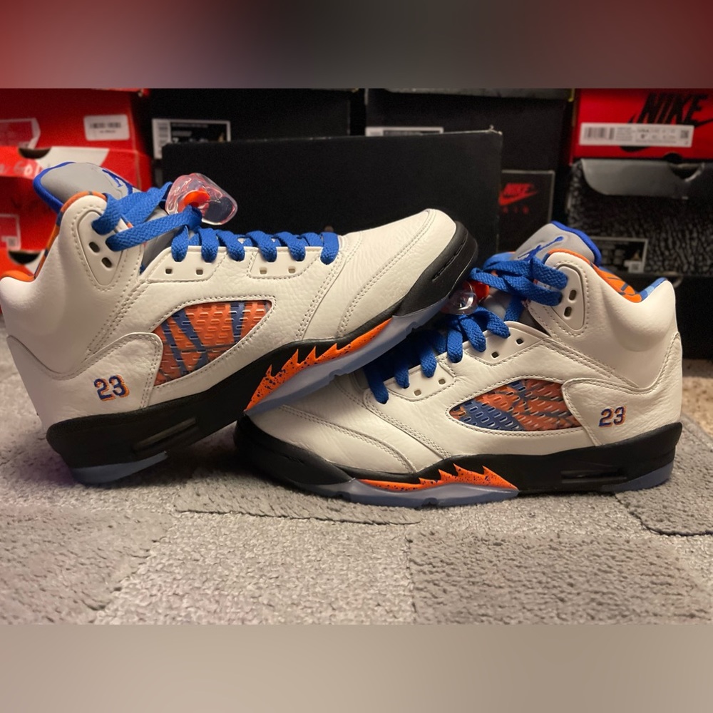 Jordan 5 “International Flight” - Picture 7 of 10